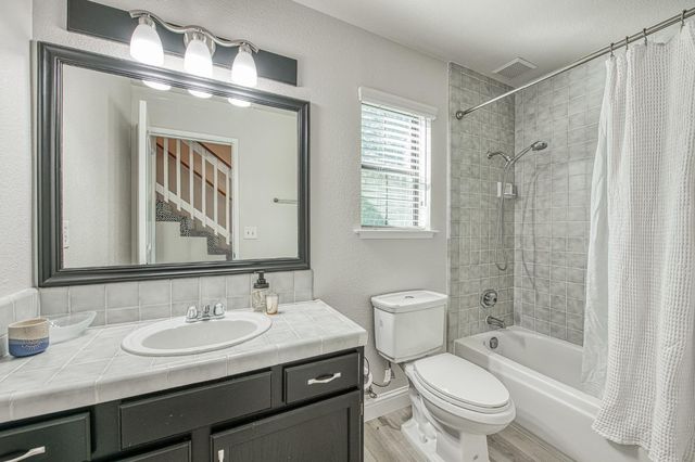 40624 Saddleback Road, Bass Lake, CA 93604