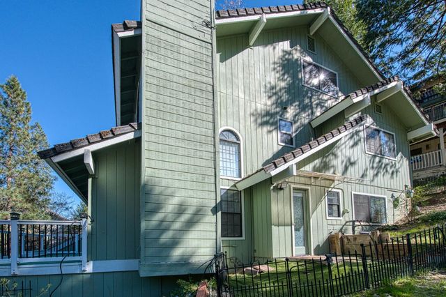 40624 Saddleback Road, Bass Lake, CA 93604