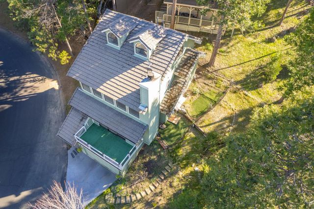 40624 Saddleback Road, Bass Lake, CA 93604