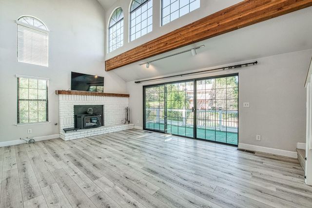 40624 Saddleback Road, Bass Lake, CA 93604