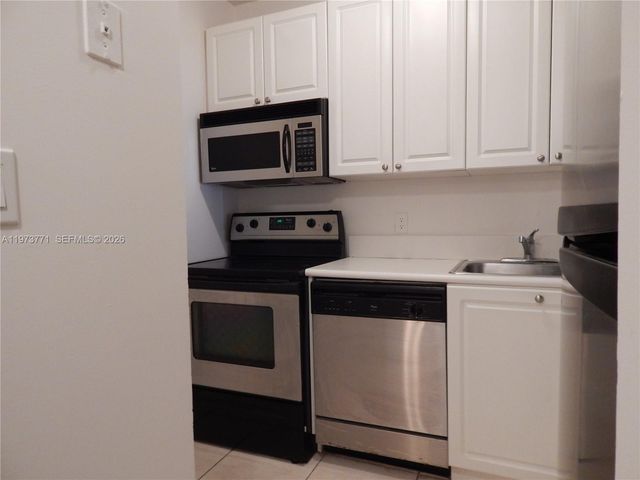 1455 N Treasure Dr 6D, North Bay Village, FL 33141