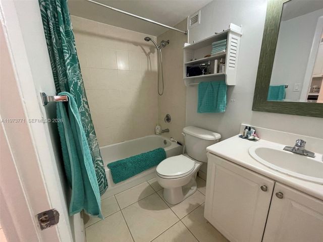 1455 N Treasure Dr 6D, North Bay Village, FL 33141