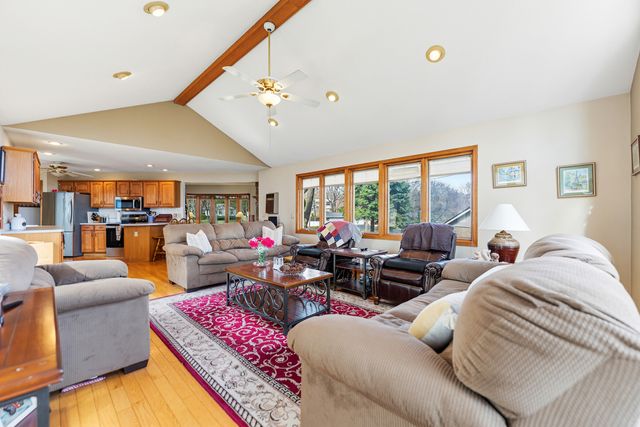 8722 Sheffield Drive, Belvidere, IL 61008