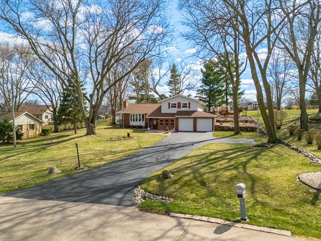 8722 Sheffield Drive, Belvidere, IL 61008