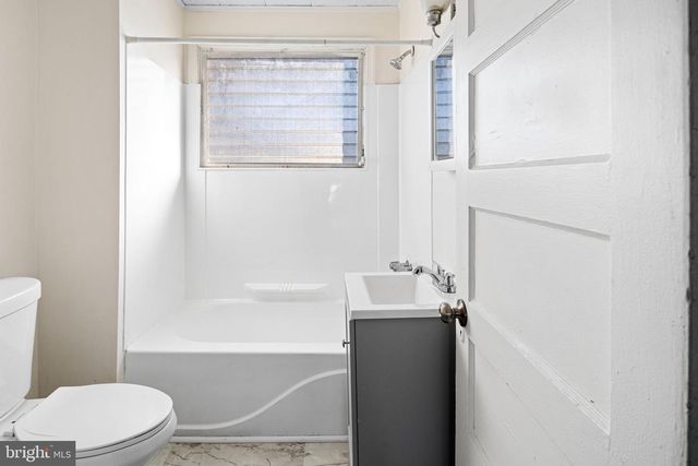 7010 ATLANTIC AVE, Upper Darby, PA 19082