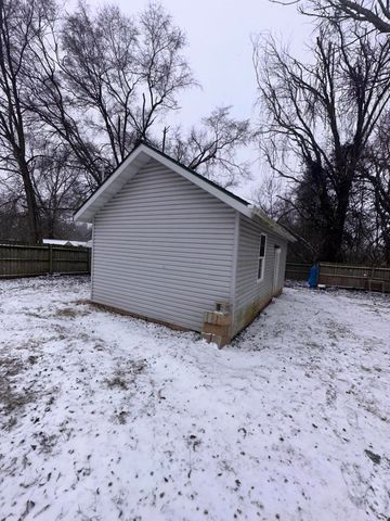 1105 S Overhill Avenue, Springfield, MO 65802