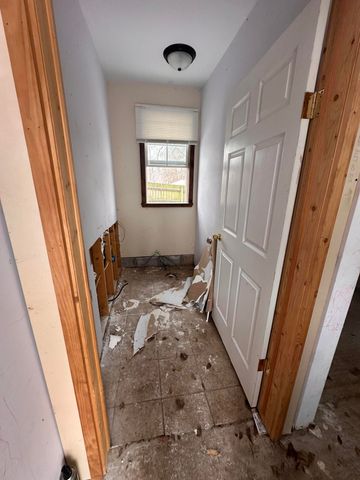 1105 S Overhill Avenue, Springfield, MO 65802