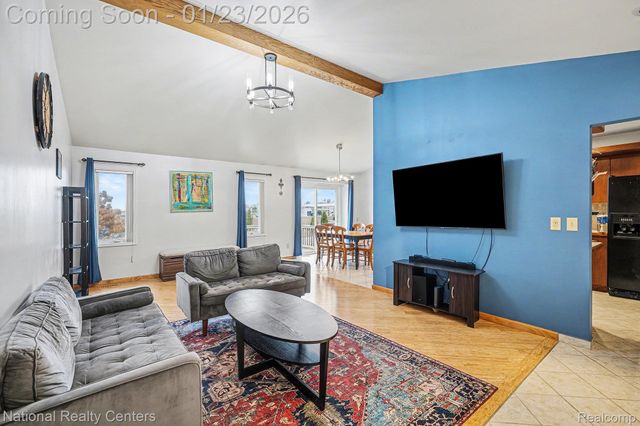 16725 Kyla Drive, Clinton Charter Township, MI 48038