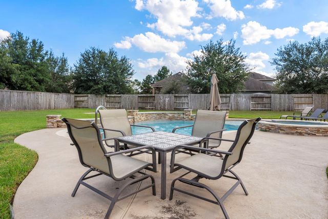 119 Wood Drake Place, Tomball, TX 77375
