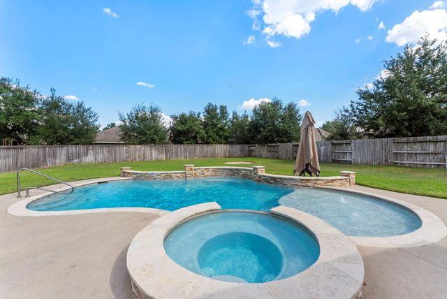 119 Wood Drake Place, Tomball, TX 77375