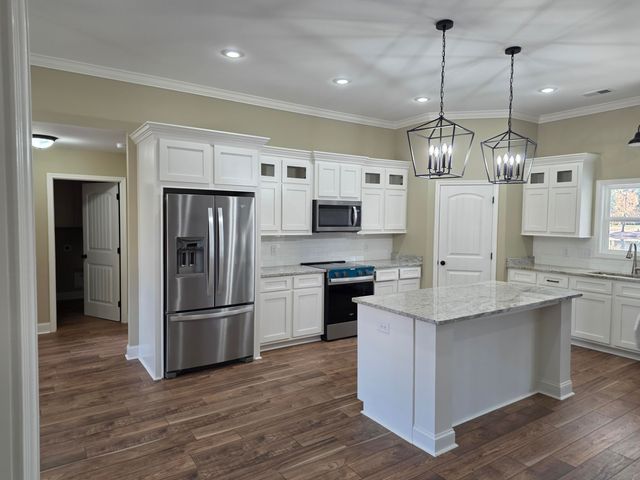 2 Buckingham Boulevard, Sumter, SC 29153