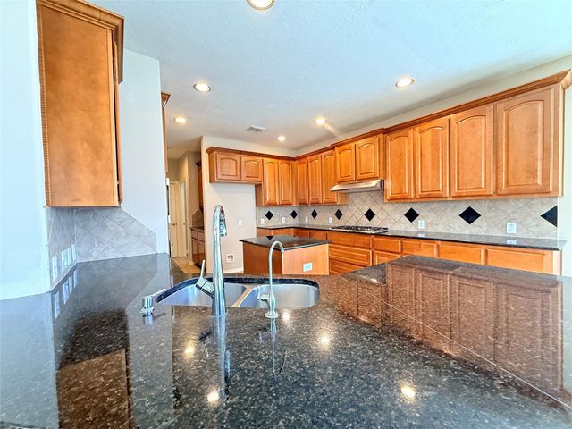 6123 Cameron Court, League City, TX 77573