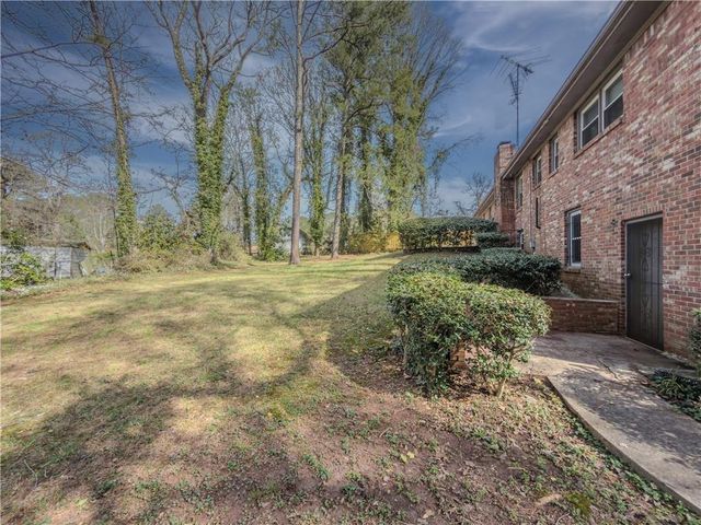2428 Pine Springs Court, Decatur, GA 30034