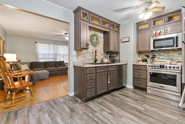 1466 Webb Ridge Road, Russell Springs, KY 42642