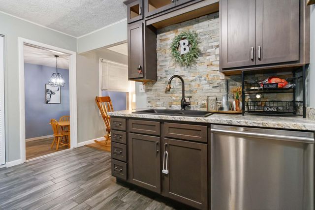 1466 Webb Ridge Road, Russell Springs, KY 42642