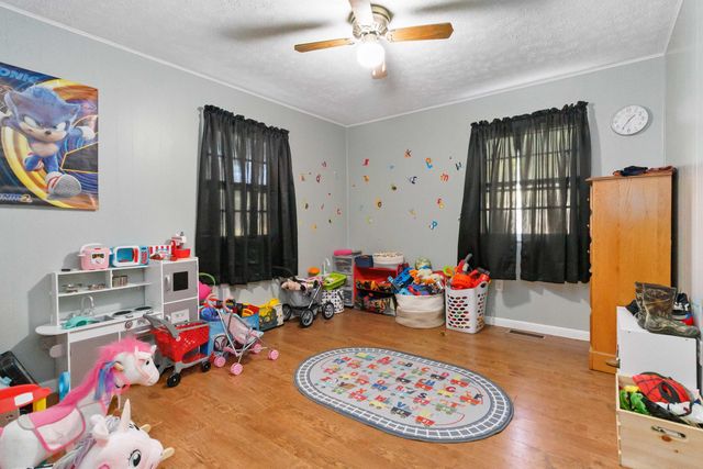 1466 Webb Ridge Road, Russell Springs, KY 42642