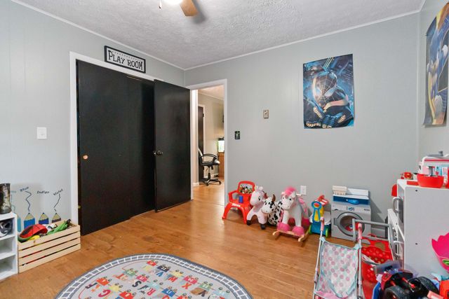 1466 Webb Ridge Road, Russell Springs, KY 42642