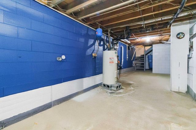 1466 Webb Ridge Road, Russell Springs, KY 42642