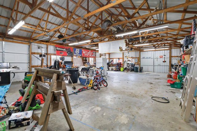 1466 Webb Ridge Road, Russell Springs, KY 42642