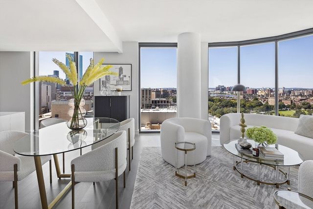 55 Lagrange St 1804, Boston, MA 02116