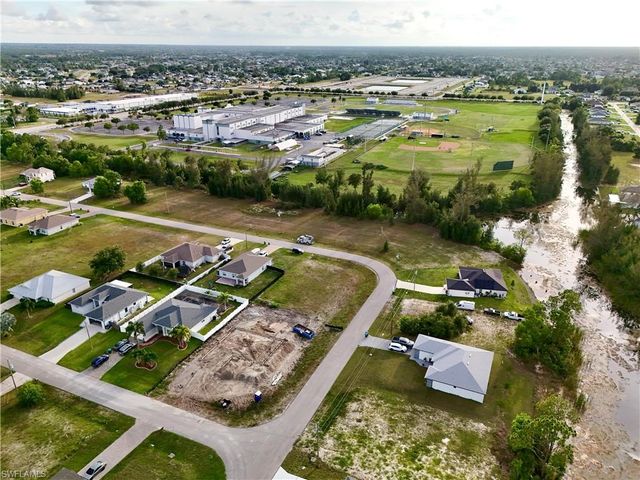 3829 NE 23rd AVE, Cape Coral, FL 33909