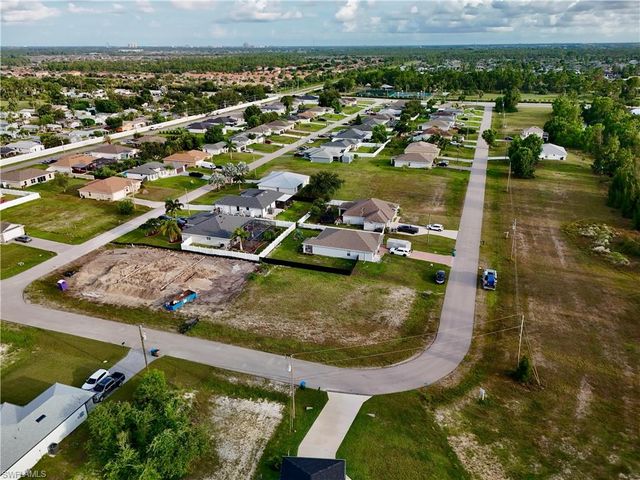3829 NE 23rd AVE, Cape Coral, FL 33909