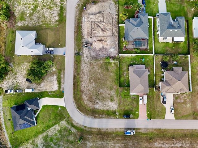3829 NE 23rd AVE, Cape Coral, FL 33909