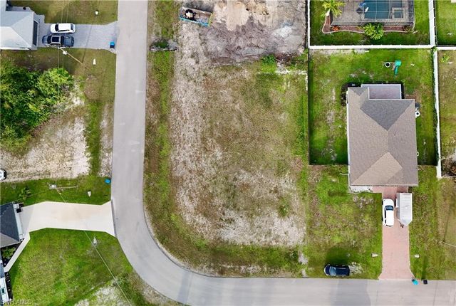 3829 NE 23rd AVE, Cape Coral, FL 33909
