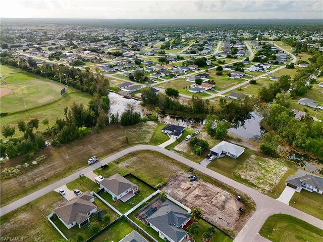 3829 NE 23rd AVE, Cape Coral, FL 33909