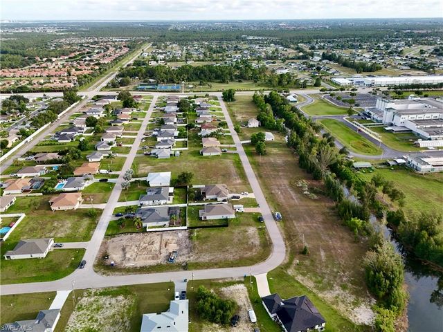 3829 NE 23rd AVE, Cape Coral, FL 33909