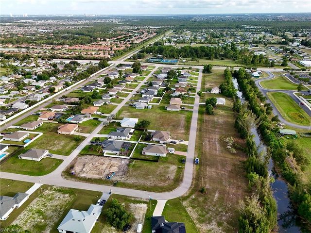 3829 NE 23rd AVE, Cape Coral, FL 33909