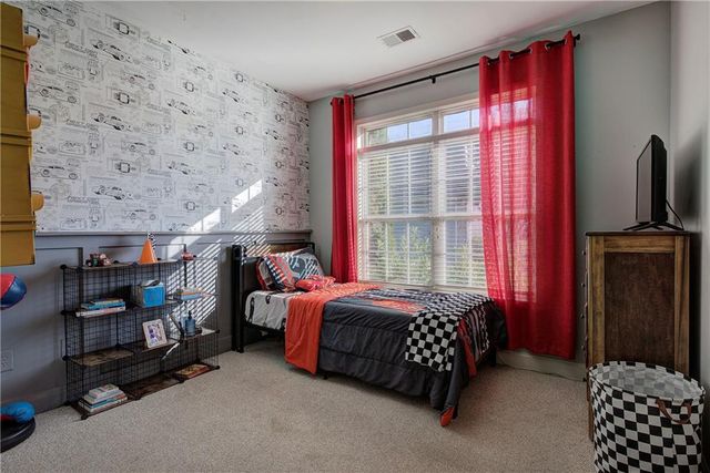 12 Prestwick NW Loop, Cartersville, GA 30120