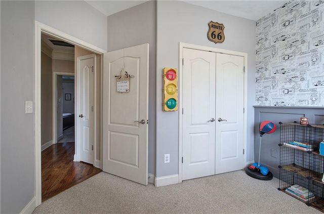 12 Prestwick NW Loop, Cartersville, GA 30120