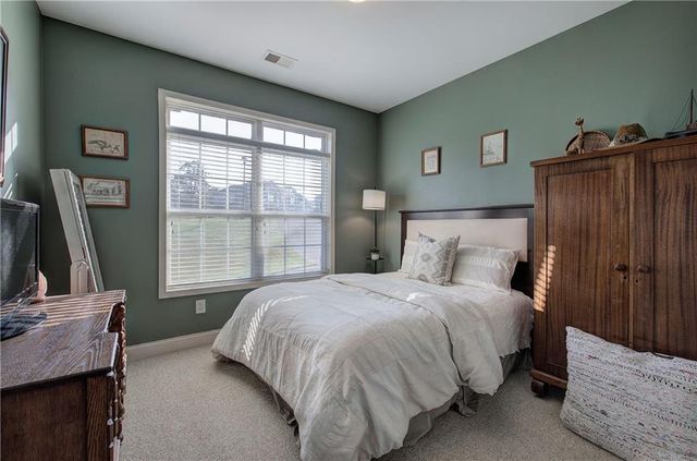 12 Prestwick NW Loop, Cartersville, GA 30120