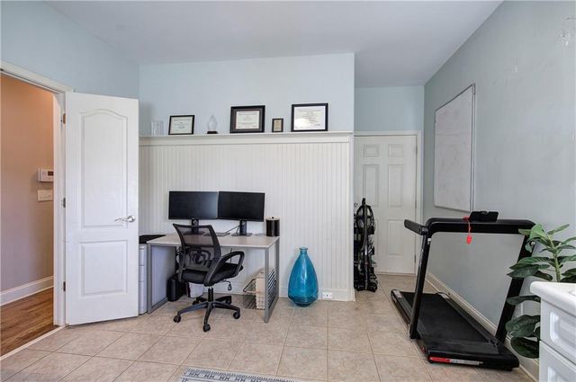 12 Prestwick NW Loop, Cartersville, GA 30120