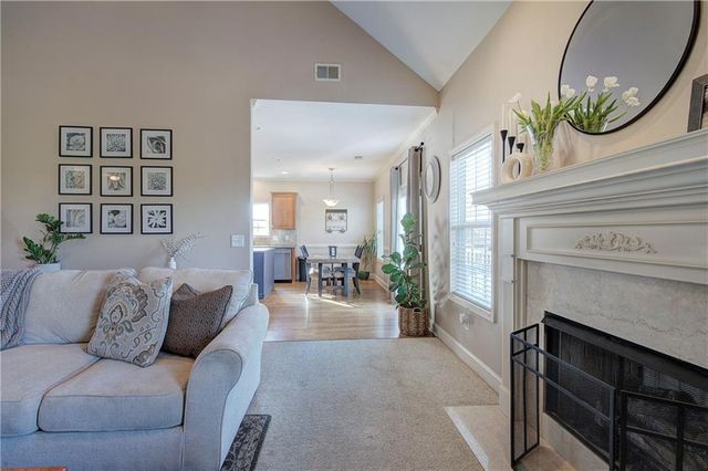 12 Prestwick NW Loop, Cartersville, GA 30120