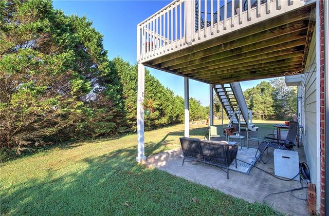 12 Prestwick NW Loop, Cartersville, GA 30120