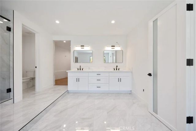 16417 Knollwood Drive, Granada Hills, CA 91344