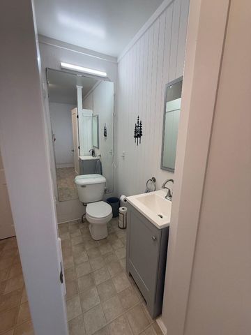 815 Pine Street, Owosso, MI 48867