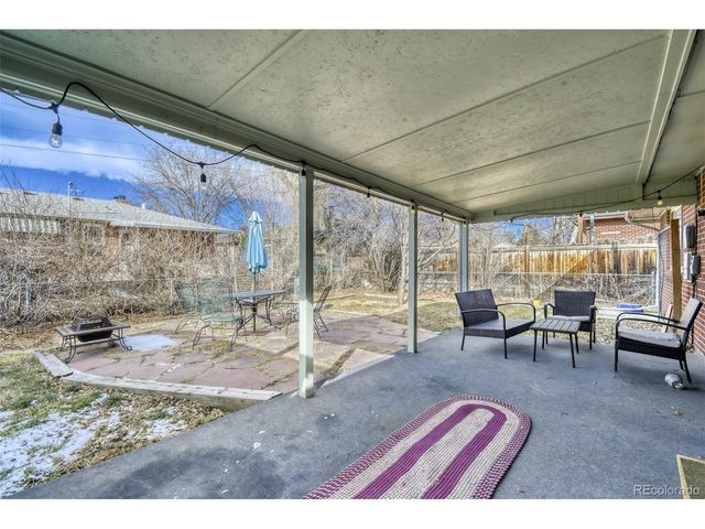 6077 Flower St, Arvada, CO 80004