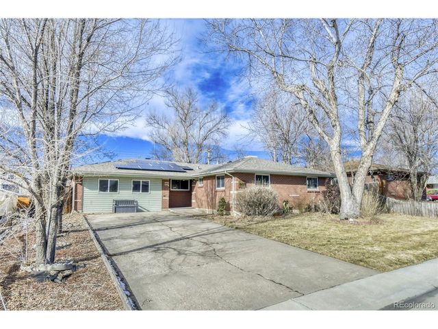 6077 Flower St, Arvada, CO 80004