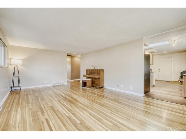 6077 Flower St, Arvada, CO 80004