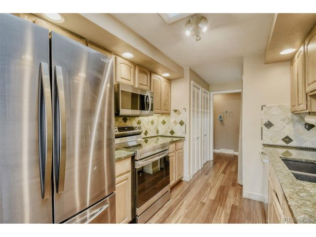 6077 Flower St, Arvada, CO 80004
