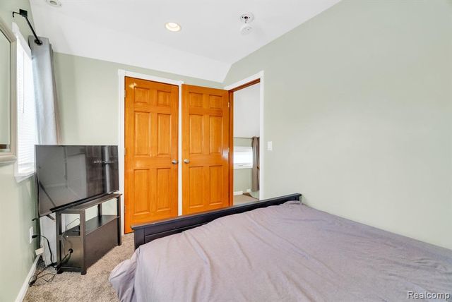 2149 Glenwood Court, Brooklyn, MI 49230