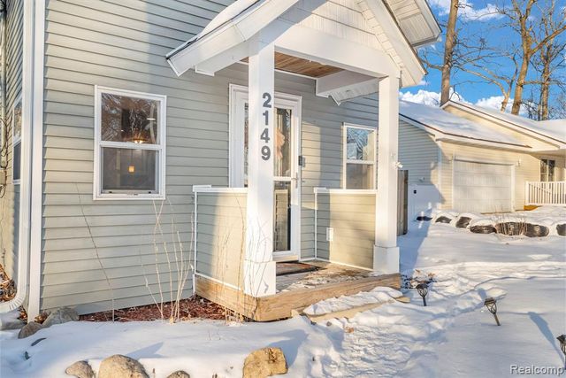2149 Glenwood Court, Brooklyn, MI 49230