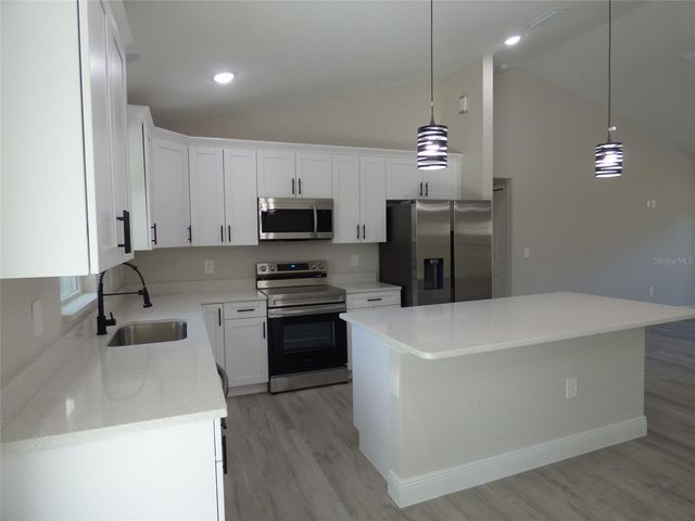 8114 N VOYAGER DRIVE, Citrus Springs, FL 34433