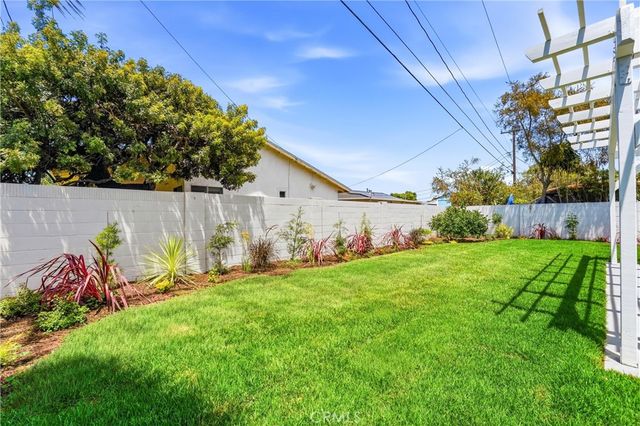 1639 W Hill Avenue, Fullerton, CA 92833