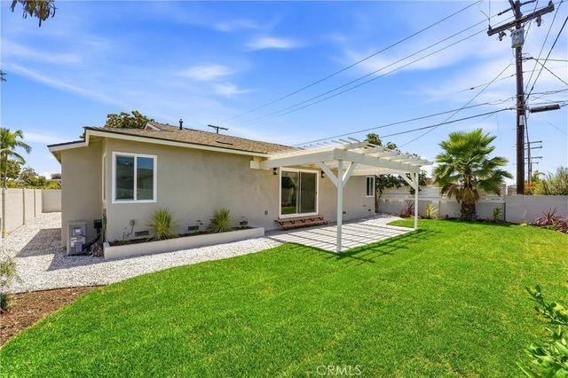 1639 W Hill Avenue, Fullerton, CA 92833