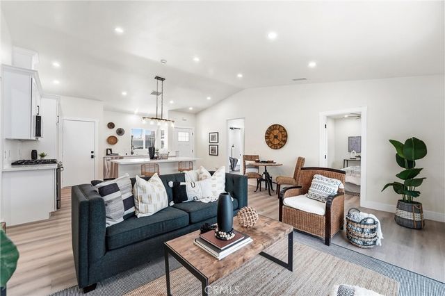 1639 W Hill Avenue, Fullerton, CA 92833