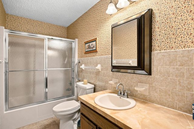 70 Harvest Drive, Lafayette, IN 47905
